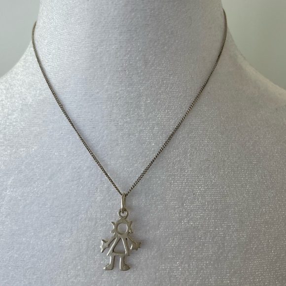 925 Sterling Silver Pendant Necklace - Picture 3 of 7